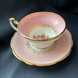 Vintage Foley Teacup and Saucer Set | Excellent Vtg Condition | Pink & Gold